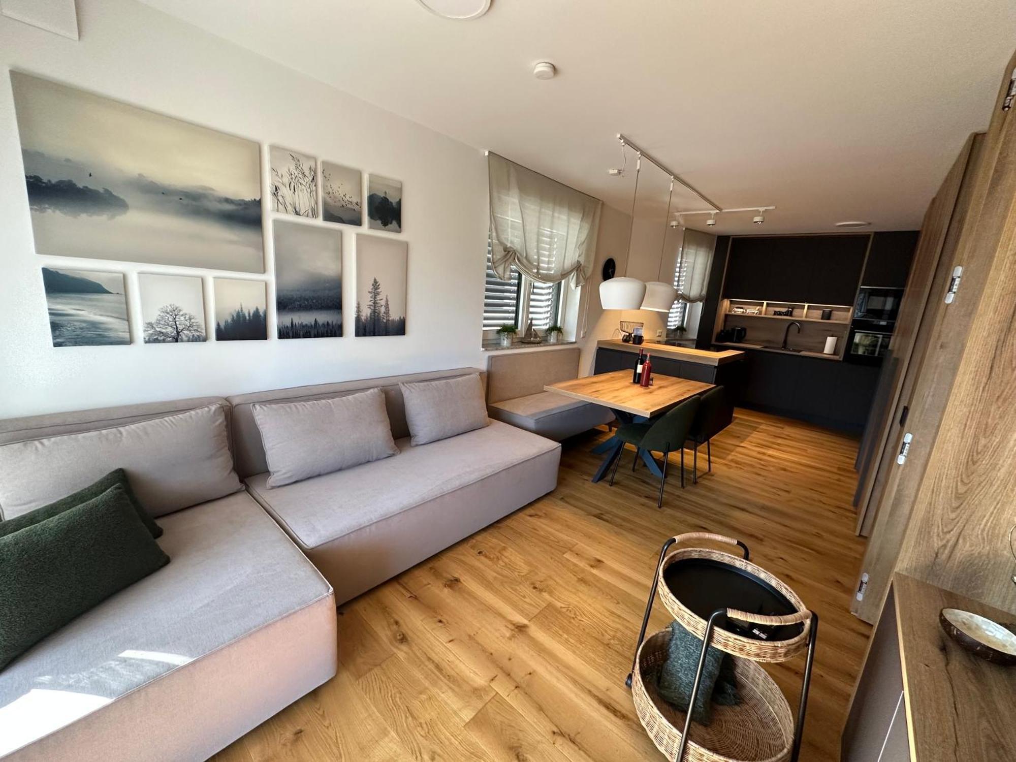 Apartment Deluxe Ossiacher See - Gerlitzen Sattendorf Buitenkant foto